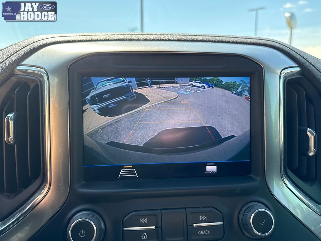 Used 2022 Silver Chevrolet LT image 18