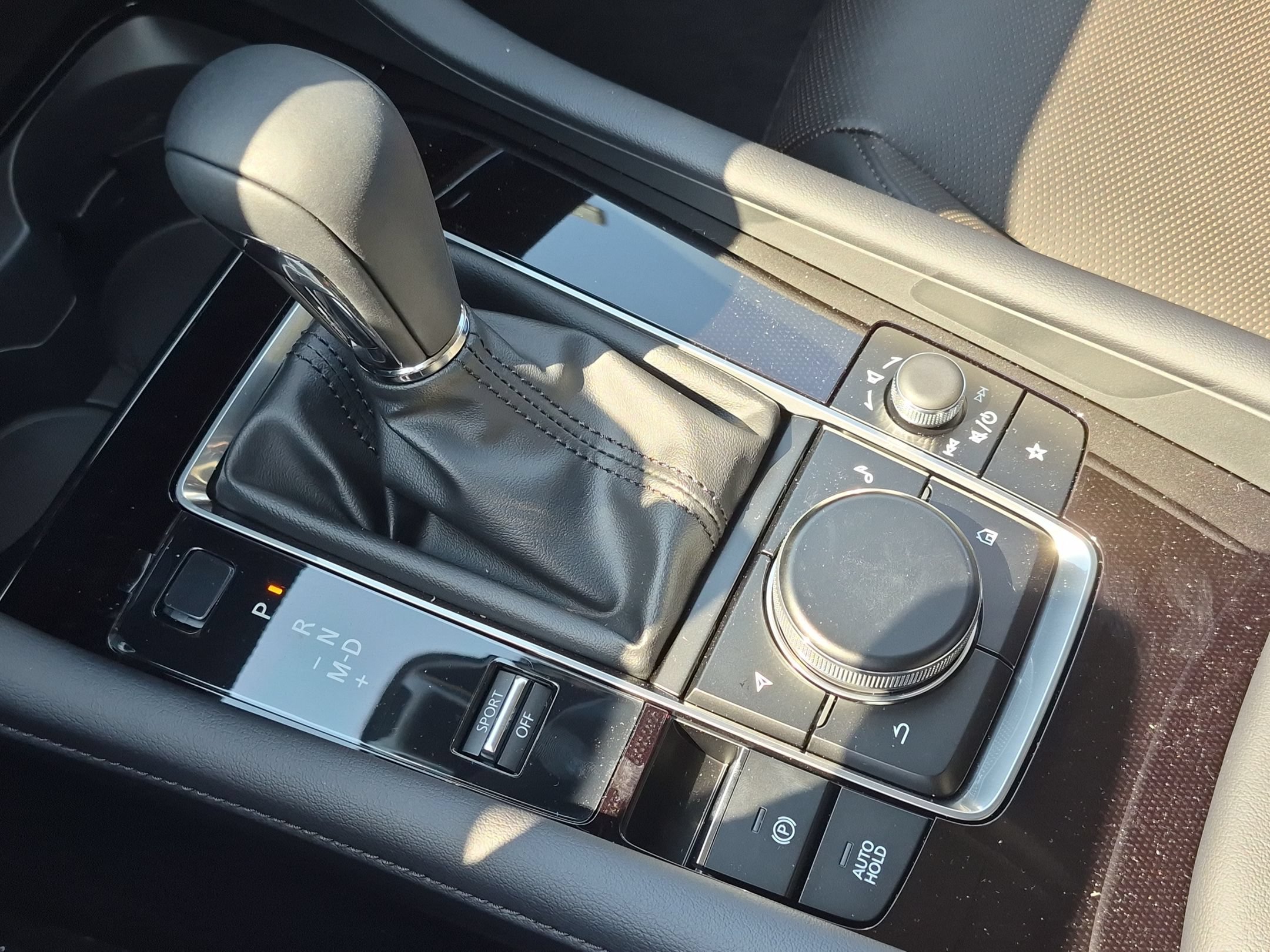 2026 Mazda Mazda3 Turbo Premium Plus - Photo 26