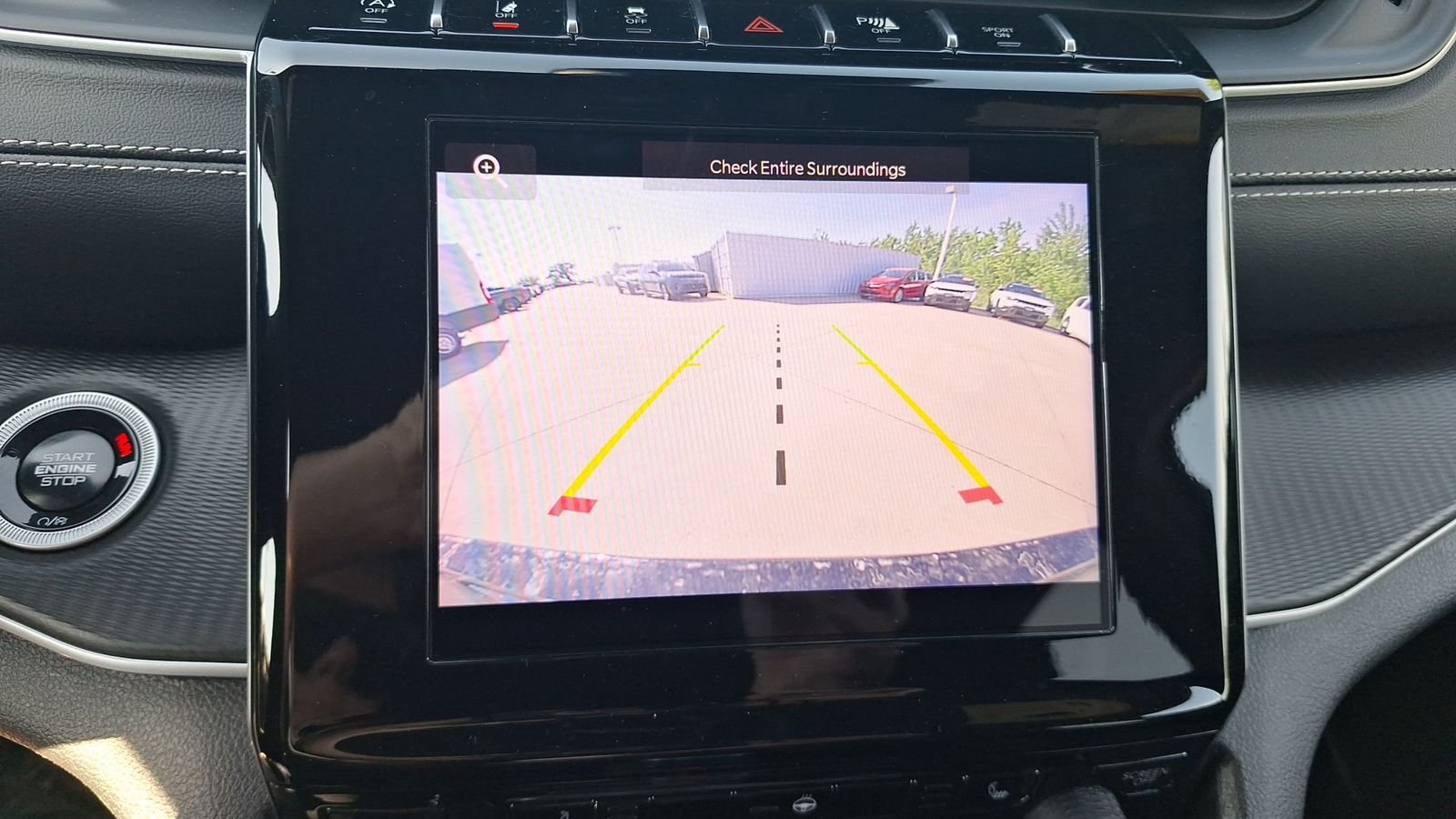 Used 2025 Black Jeep Laredo image 23