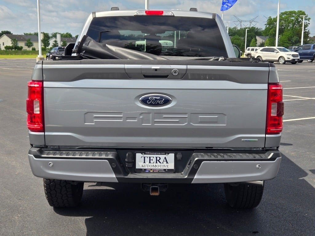 Certified Used 2023 Silver Metallic Ford XLT image 12