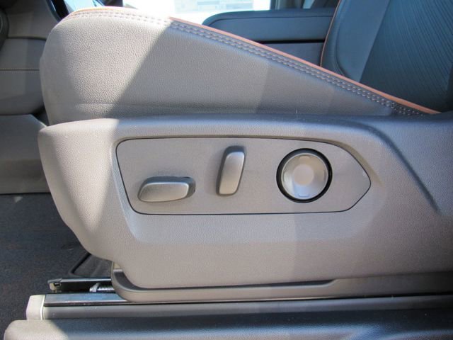 2026 GMC Yukon XL AT4 - Photo 15