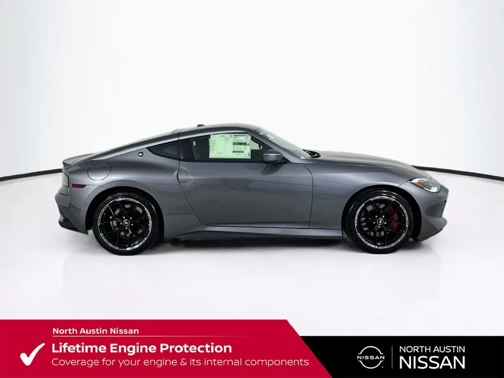 New 2027 Gray Nissan Performance image 9