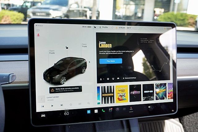 Used 2021 Black Tesla Long Range image 25