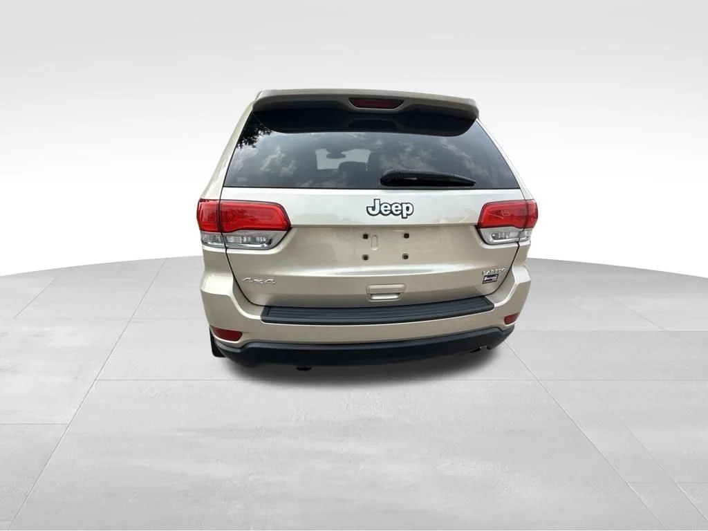 Used 2014 Beige Jeep Laredo image 5