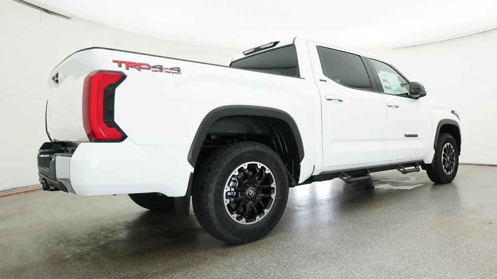 New 2026 Ice Cap Toyota SR5 image 17