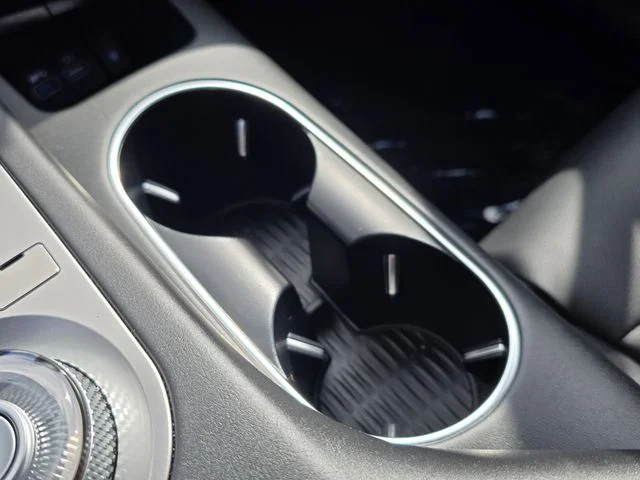 2025 GENESIS GV70 Standard - Photo 35
