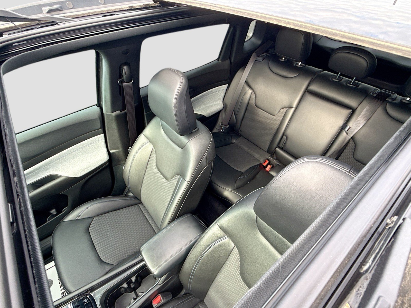 2023 Jeep Compass Latitude - Photo 22