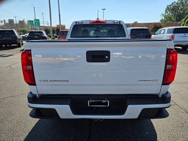 Used 2022 White Chevrolet LT image 7
