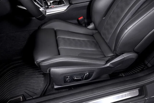 Used 2026 Dravit Grey Metallic BMW Competition image 18