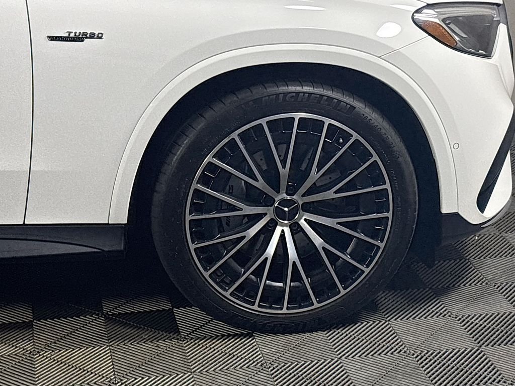 Used 2024  Mercedes-Benz GLC 43 AMG® image 24