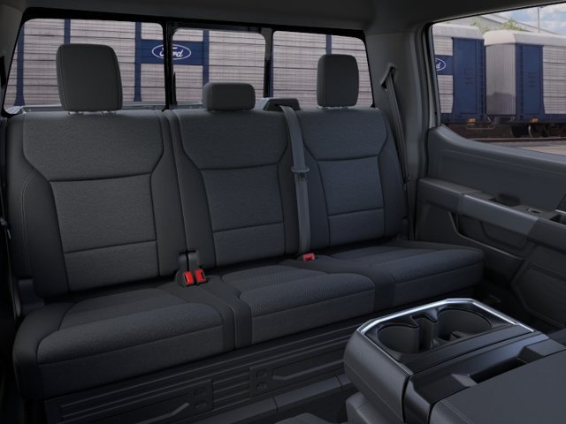 New 2026 Silver Metallic Ford XLT image 11