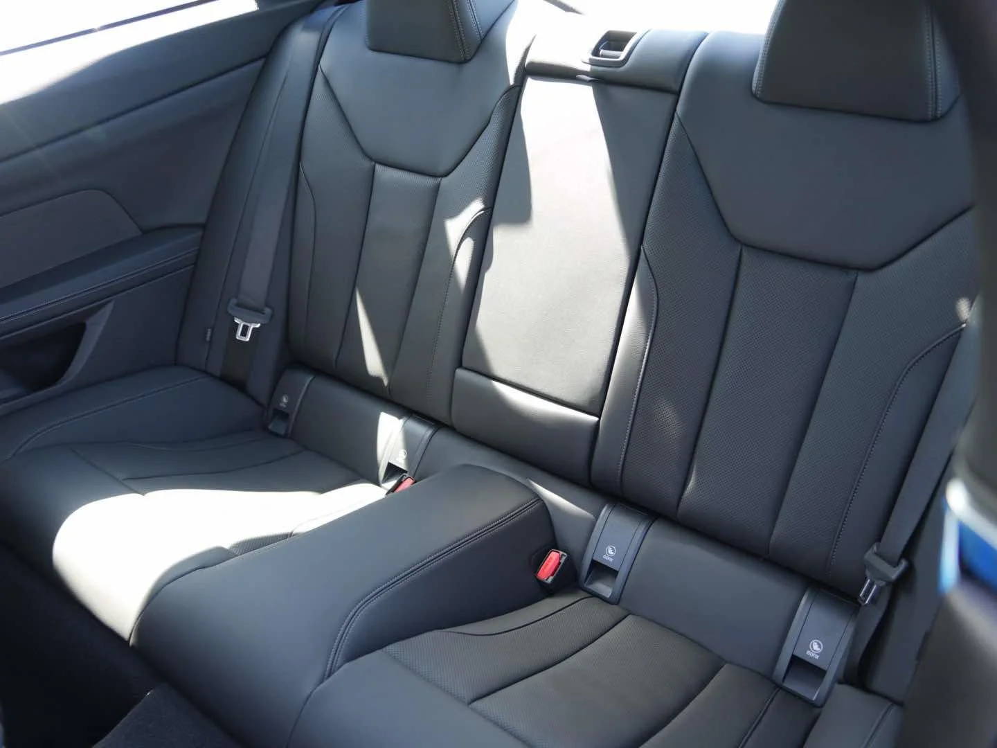 New 2026 Black Sapphire Metallic BMW 430i image 12
