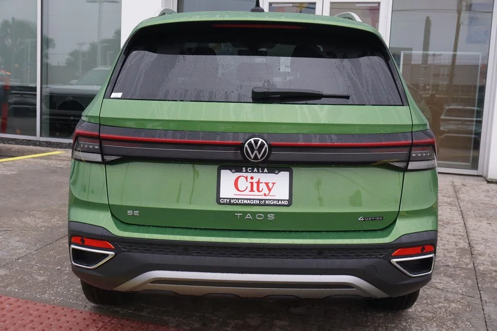 New 2026 Green Volkswagen 1.5T SE image 6
