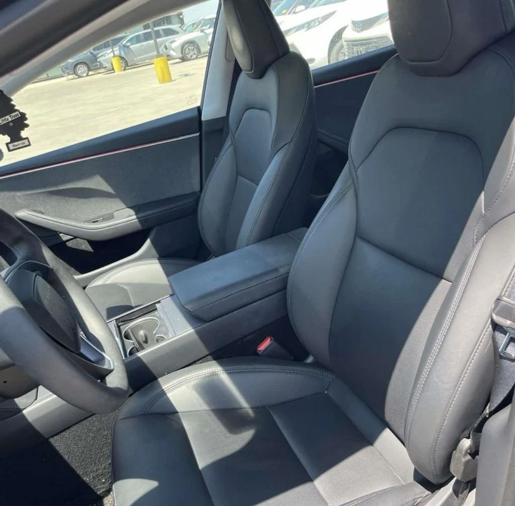 2025 Tesla Model 3 Long Range - Photo 6