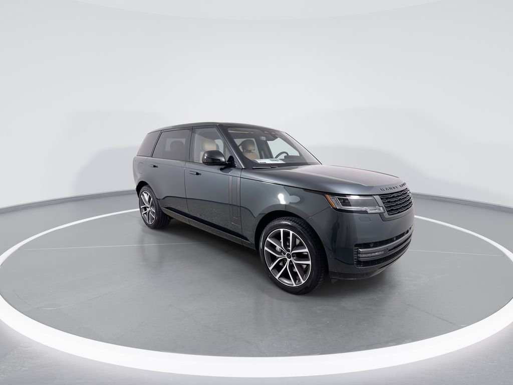 New 2026 Belgravia Green Land Rover SE LWB image 2