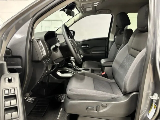 Used 2025 Gray Nissan SV image 17