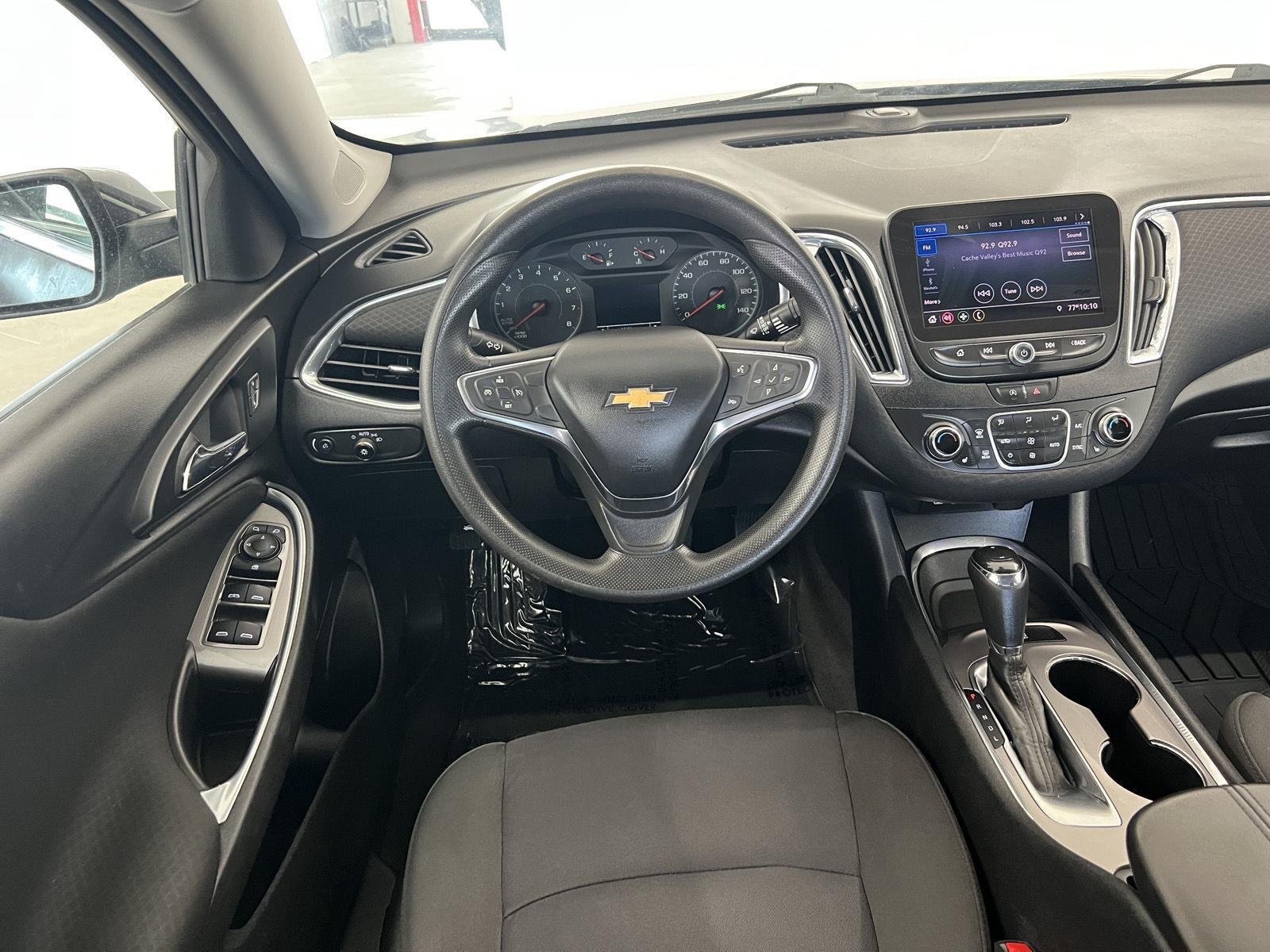 2020 Chevrolet Malibu 1LT - Photo 2