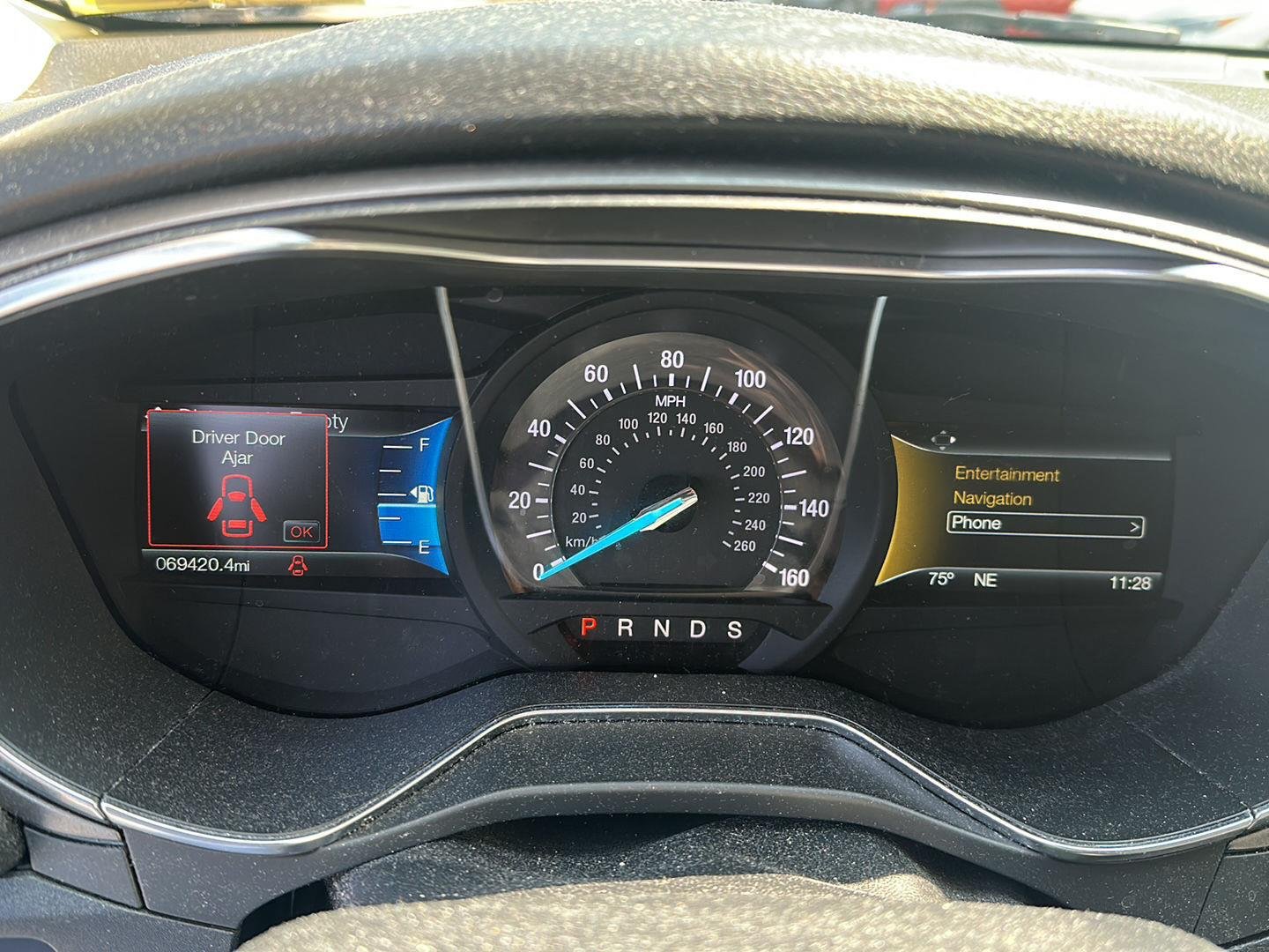 Used 2018 Magnetic Ford SE image 16