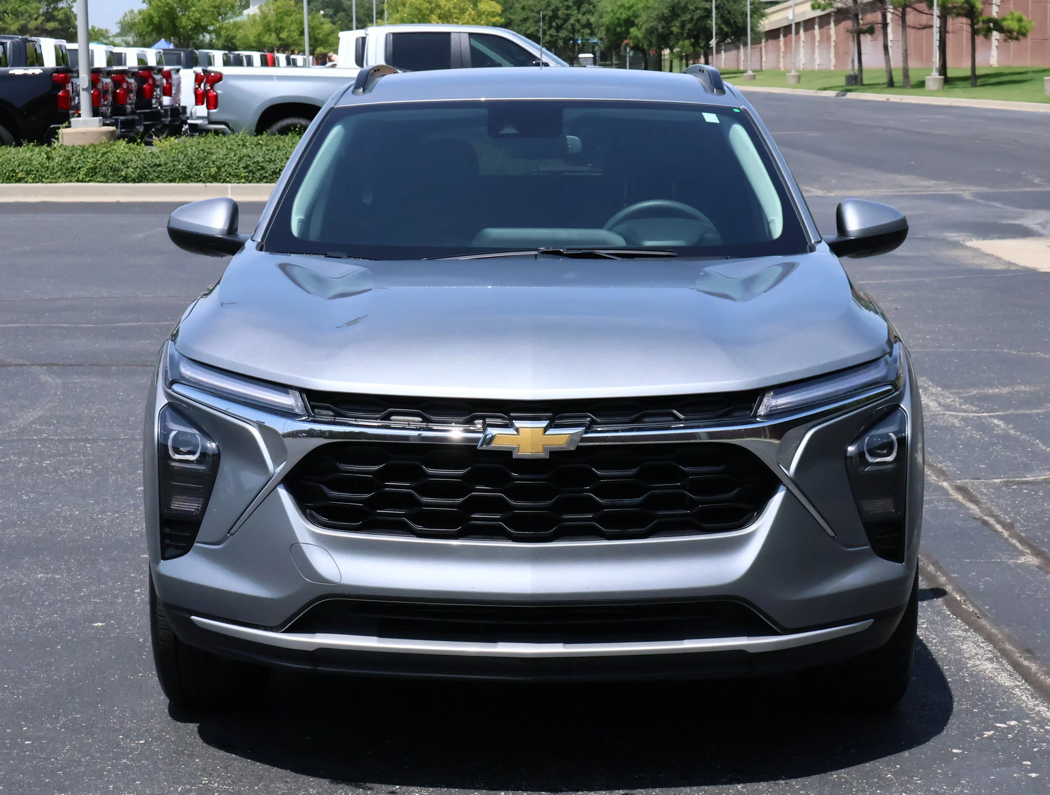 Used 2025 Sterling Gray Metallic Chevrolet LT image 22