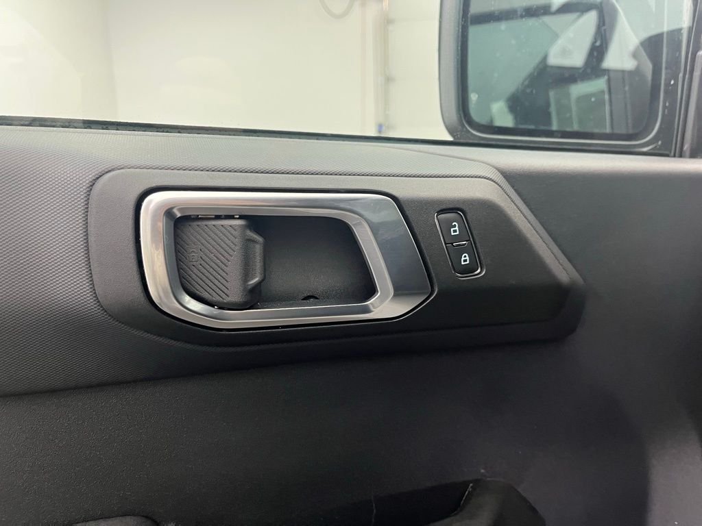 2025 Ford Bronco 4-Door Big Bend - Photo 17