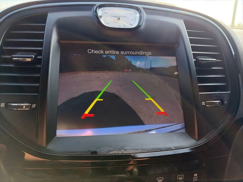 Used 2014 Ivory Chrysler S image 21