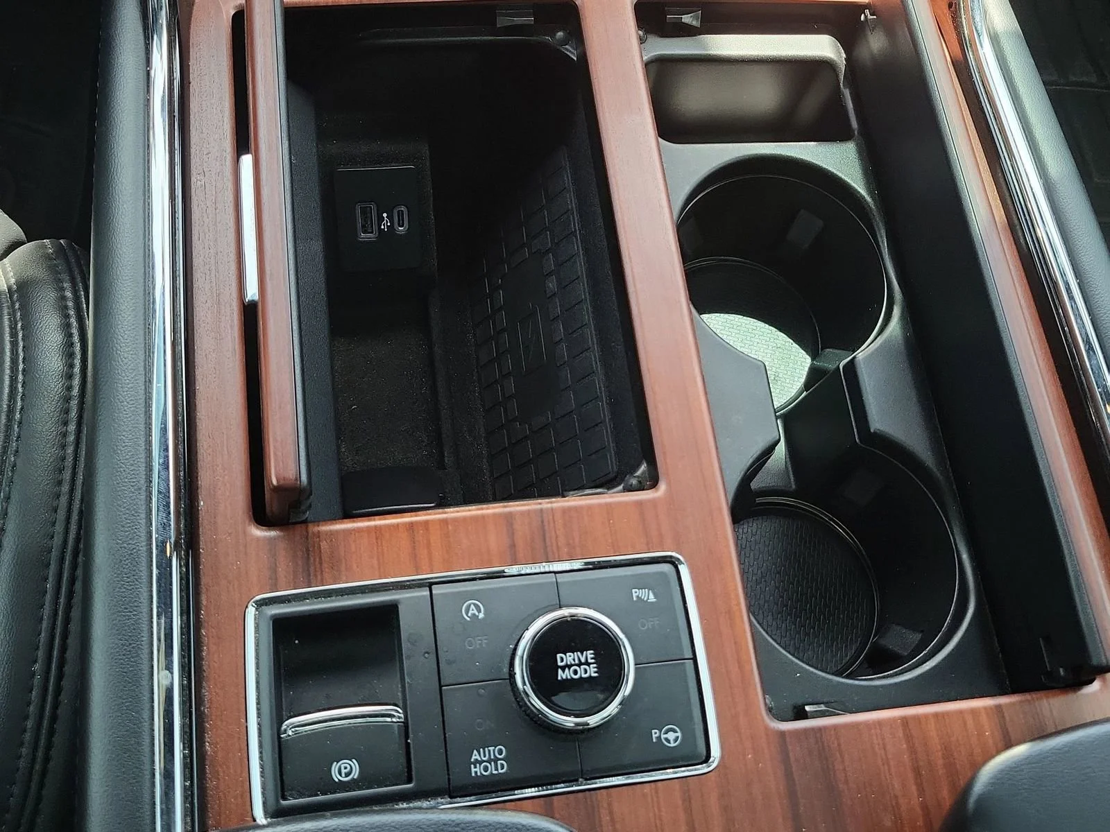 Used 2020 Black Lincoln Reserve L image 36