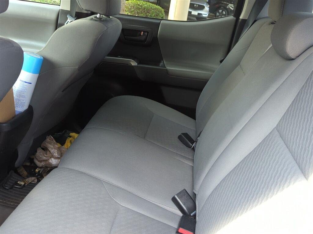 Used 2020 Magnetic Gray Metallic Toyota SR5 image 10