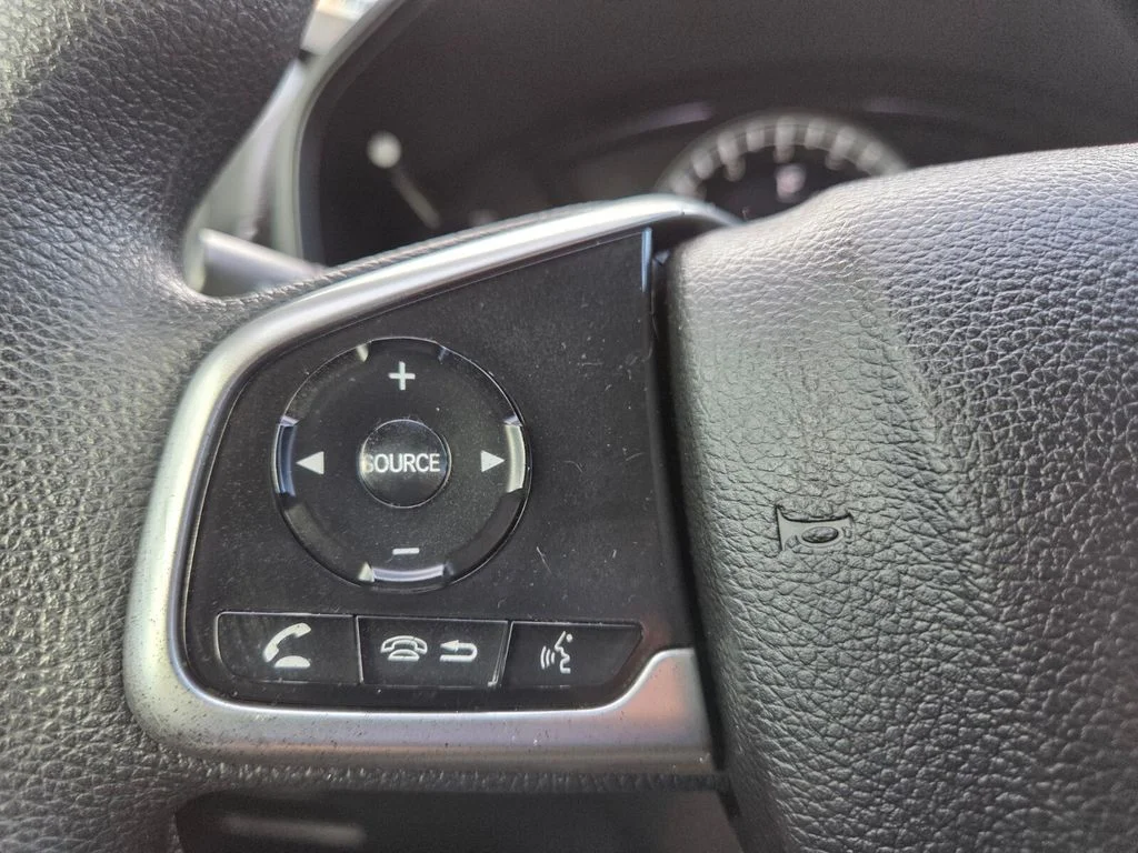 Used 2018 Red Honda LX image 13