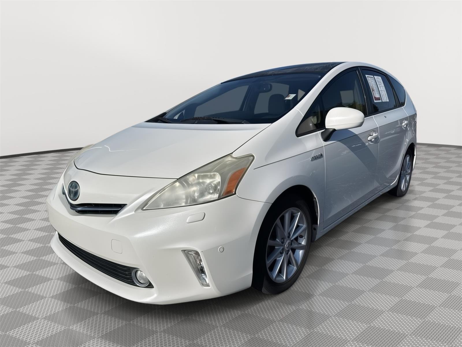 Used 2013 Toyota Prius v Five with VIN JTDZN3EU3D3218024 for sale in Kansas City