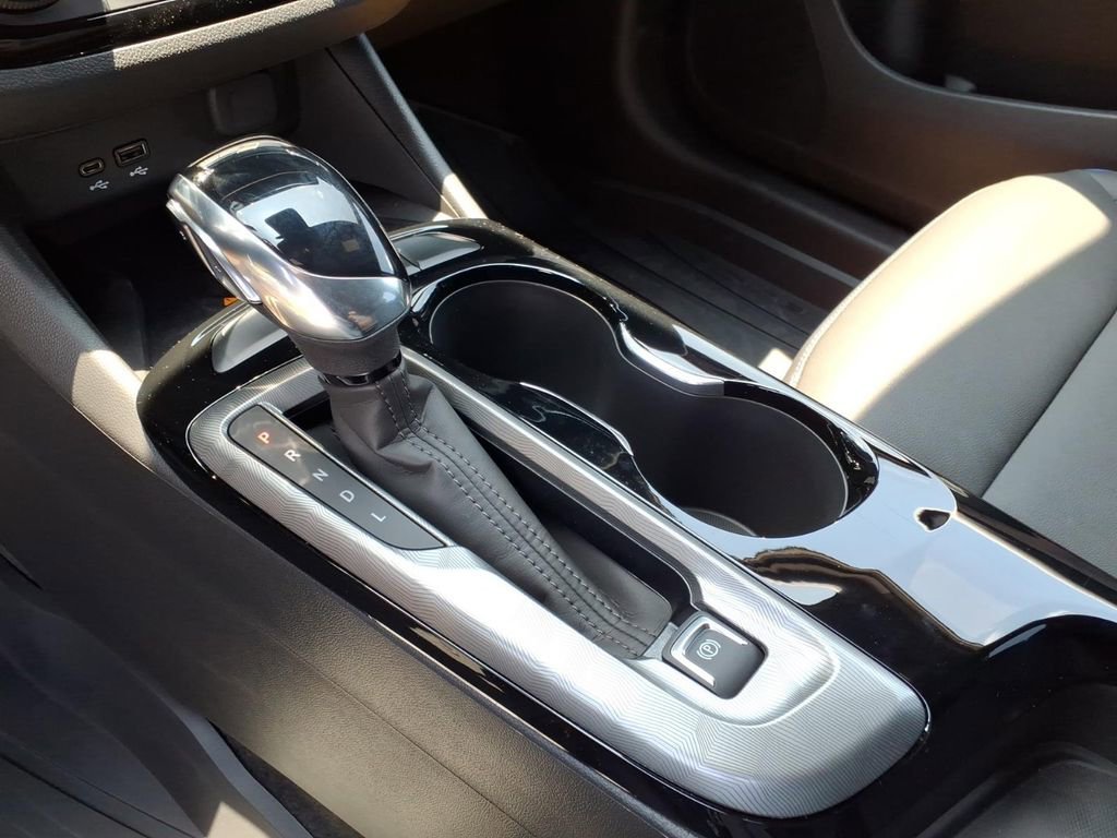 2026 Buick Envista Sport Touring - Photo 18