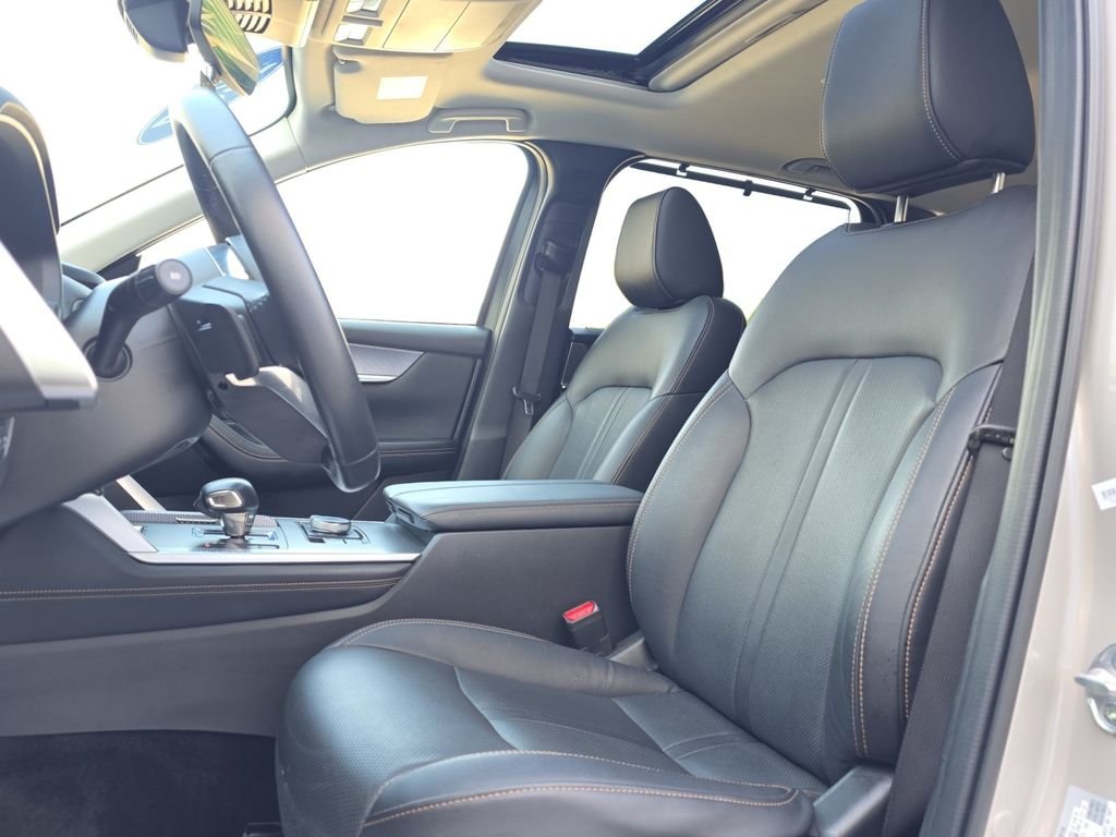 Used 2025 Silver Mazda 3.3 Turbo Preferred image 28