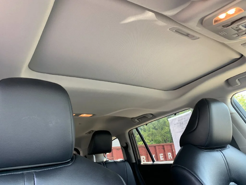 Used 2022 Gray Toyota XLE image 19