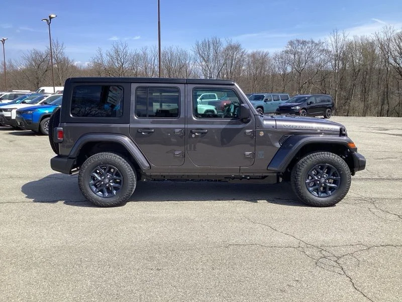 New 2026 Granite Crystal Metallic Clear-Coat Exterior Paint Jeep 85th Anniversary Edition image 8