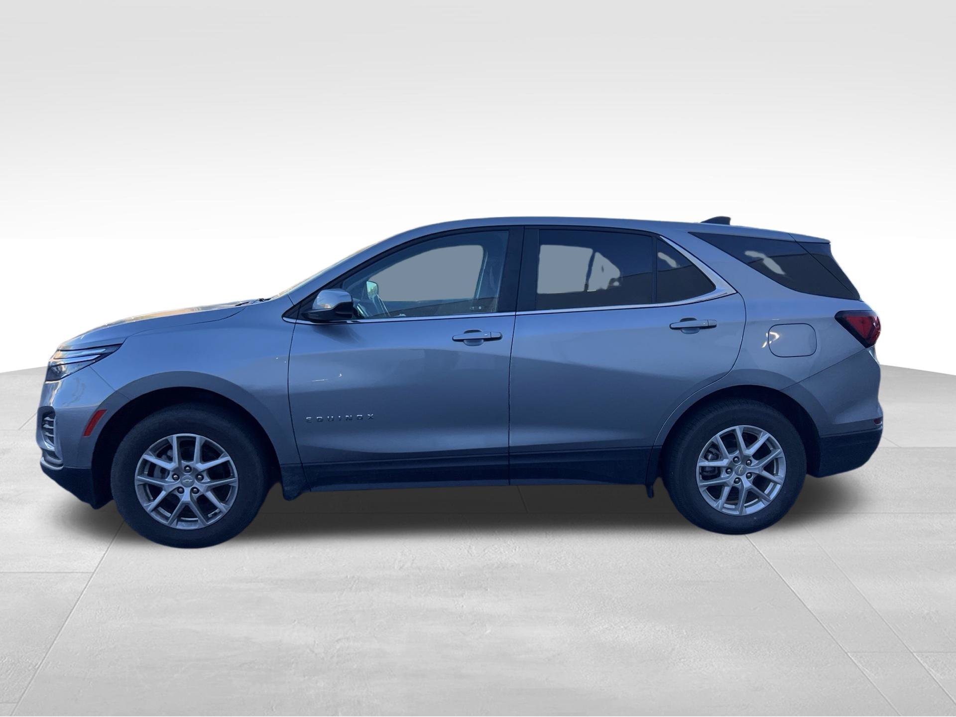 Used 2024 Gray Chevrolet LT image 8