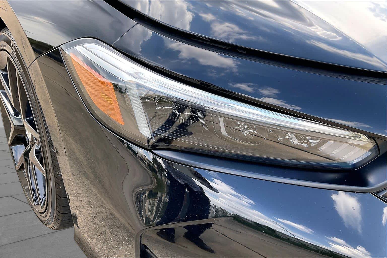Used 2025 Crystal Black Pearl Honda Sport image 23