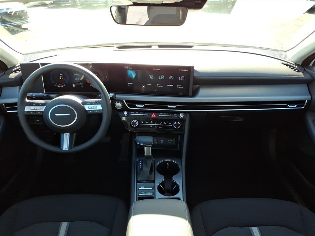 New 2026 Serenity White Pearl Hyundai SE image 10