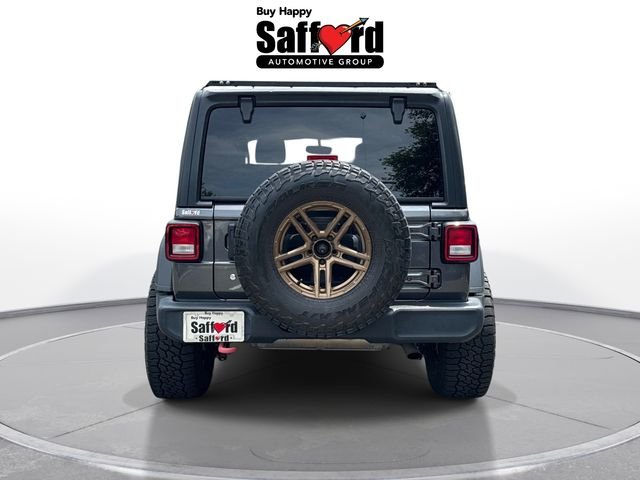 Used 2018 Gray Jeep Unlimited Sport S image 6