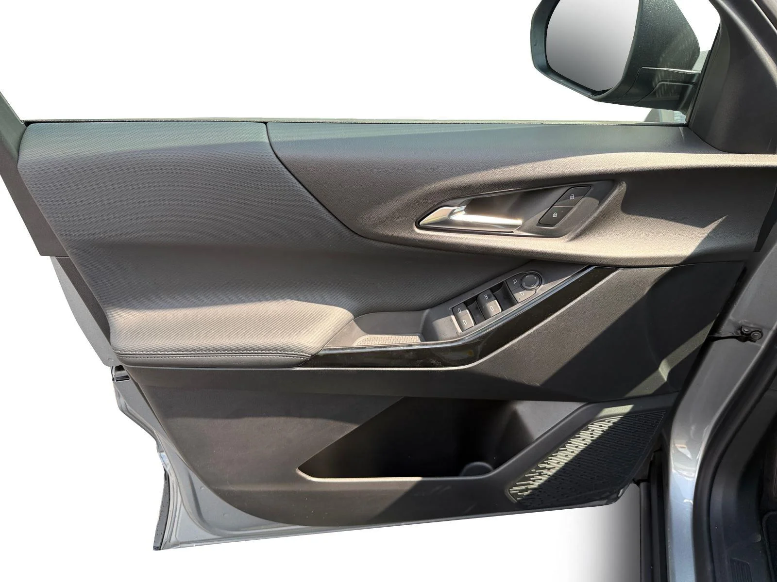 2027 Chevrolet Equinox LT - Photo 9