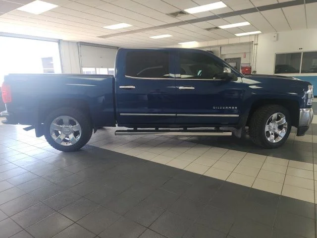 Used 2016 Deep Ocean Blue Metallic Chevrolet LTZ image 2