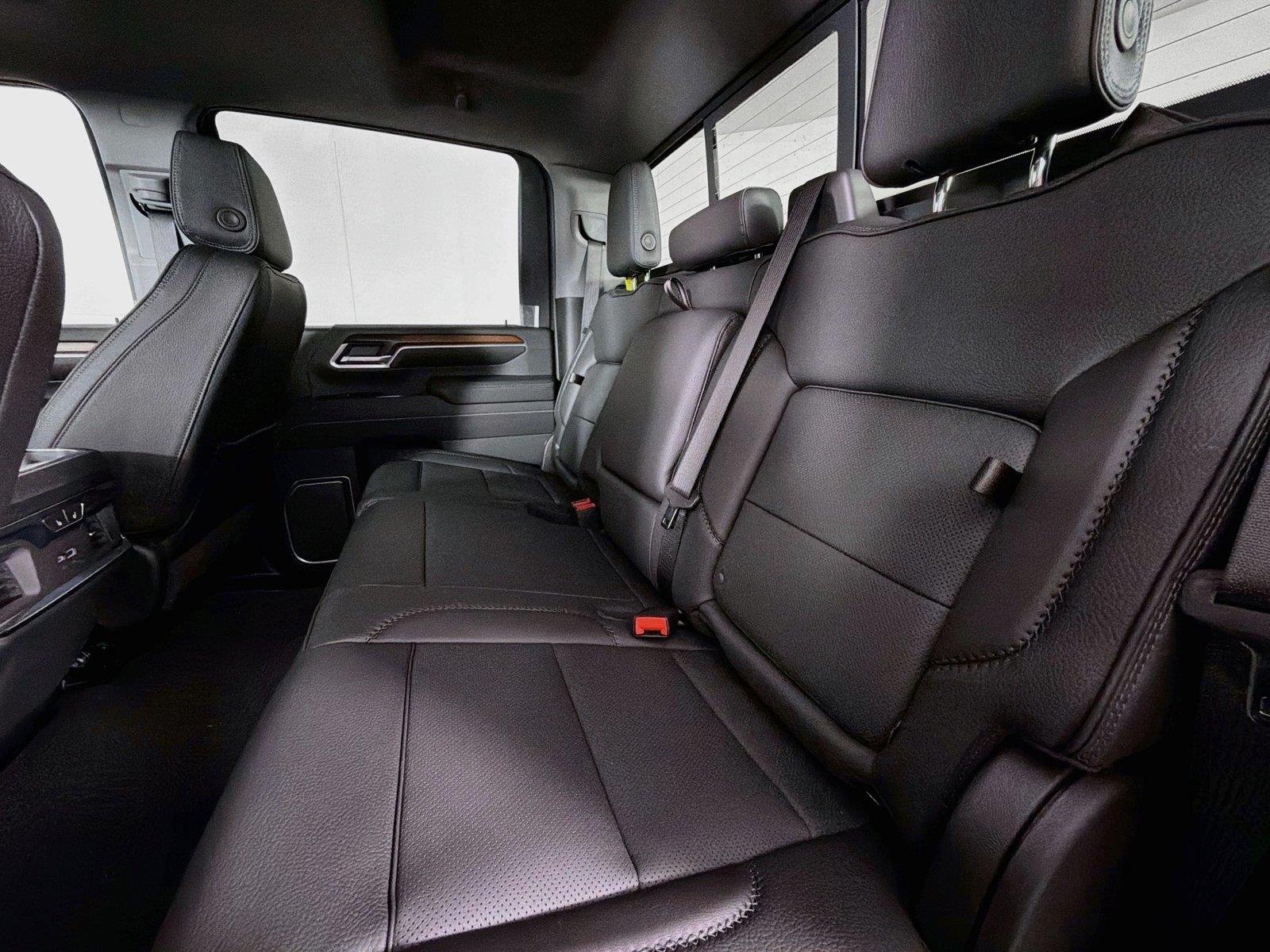 2026 GMC Sierra 2500HD Denali - Photo 26