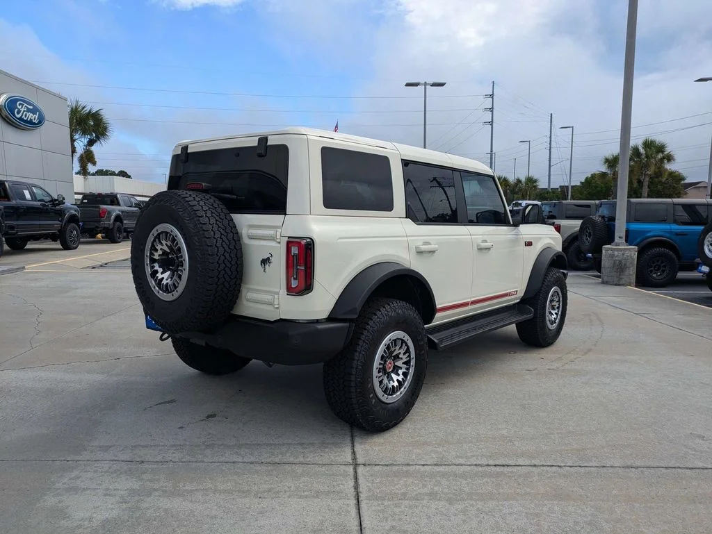 New 2026 Wimbledon White Ford Outer Banks image 4