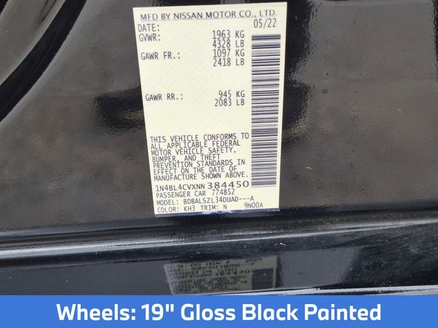 Used 2022 Black Nissan 2.5 SR image 29