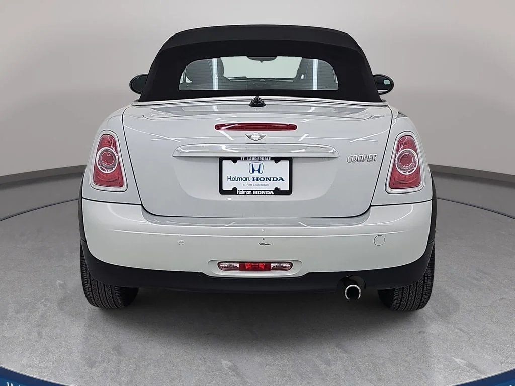 Used 2014 Silver MINI Base image 7
