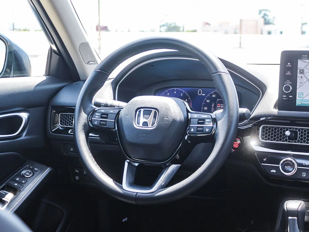 2024 Honda Civic Touring - Photo 16