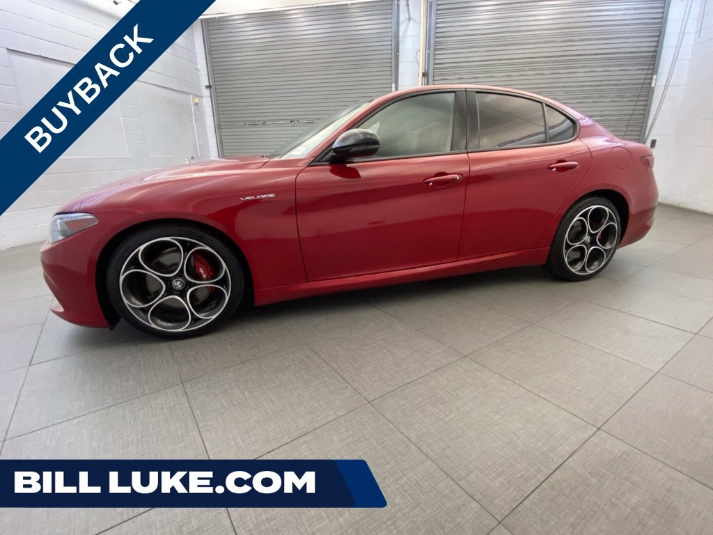2022 Alfa Romeo Giulia