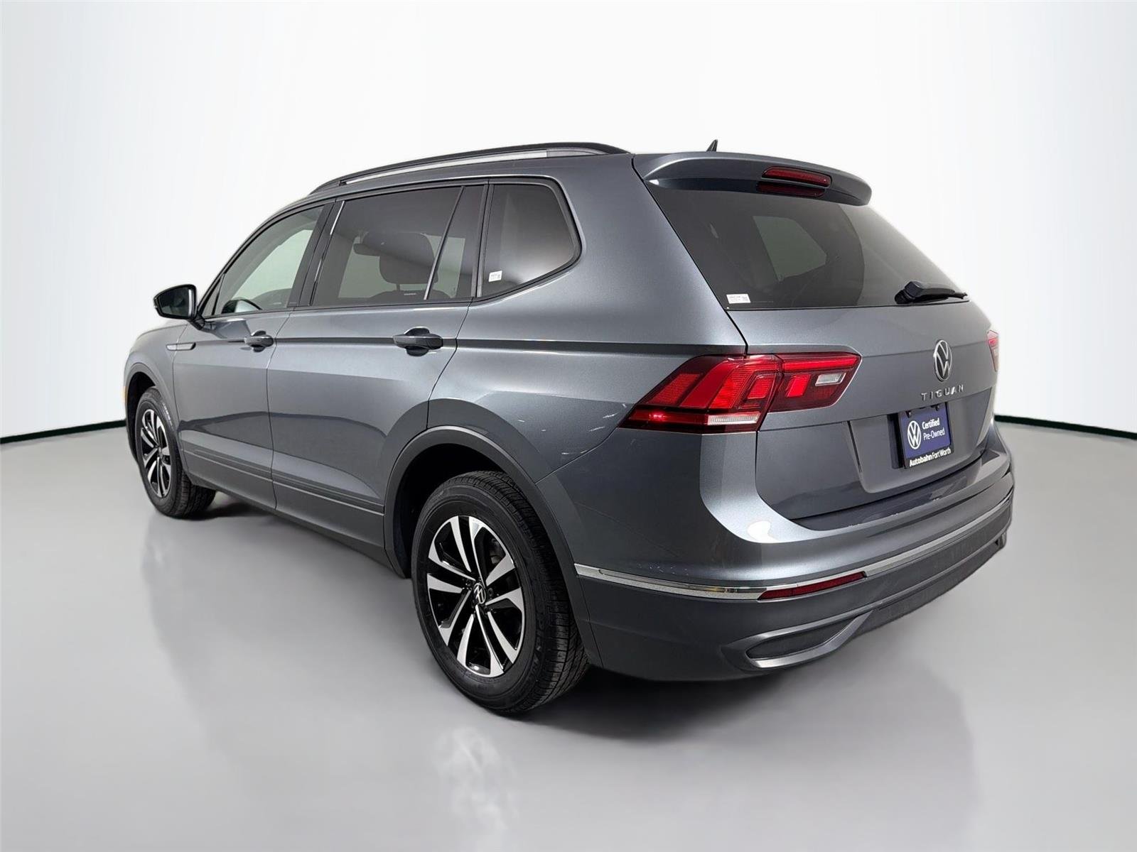 Certified Used 2024  Volkswagen S image 7