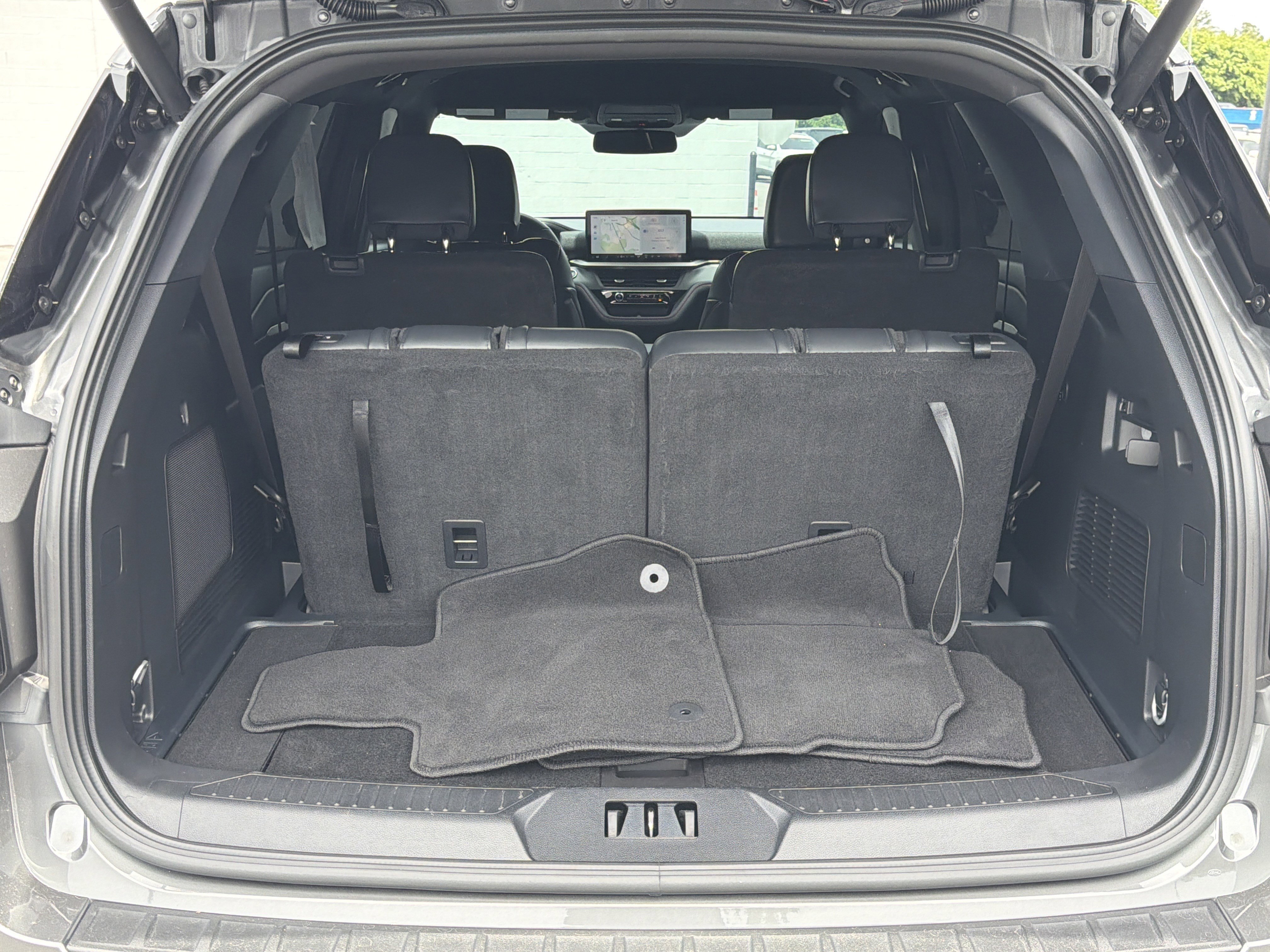Used 2025 Gray Metallic Ford ST-Line image 22
