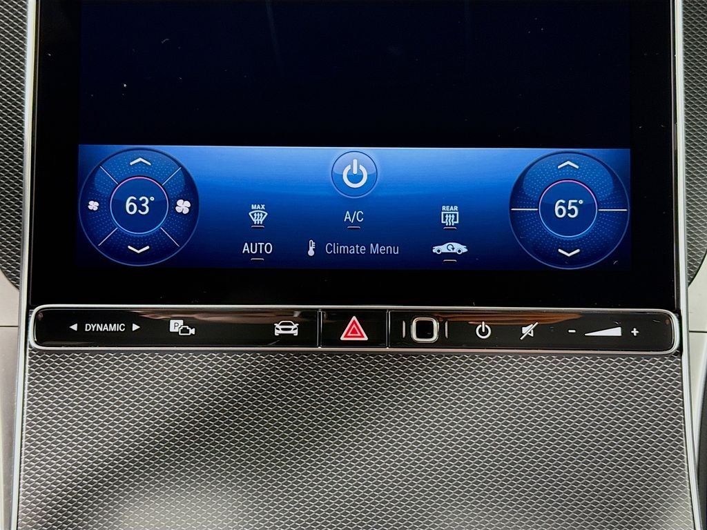 Used 2026 Silver Mercedes-Benz GLC 300 image 16