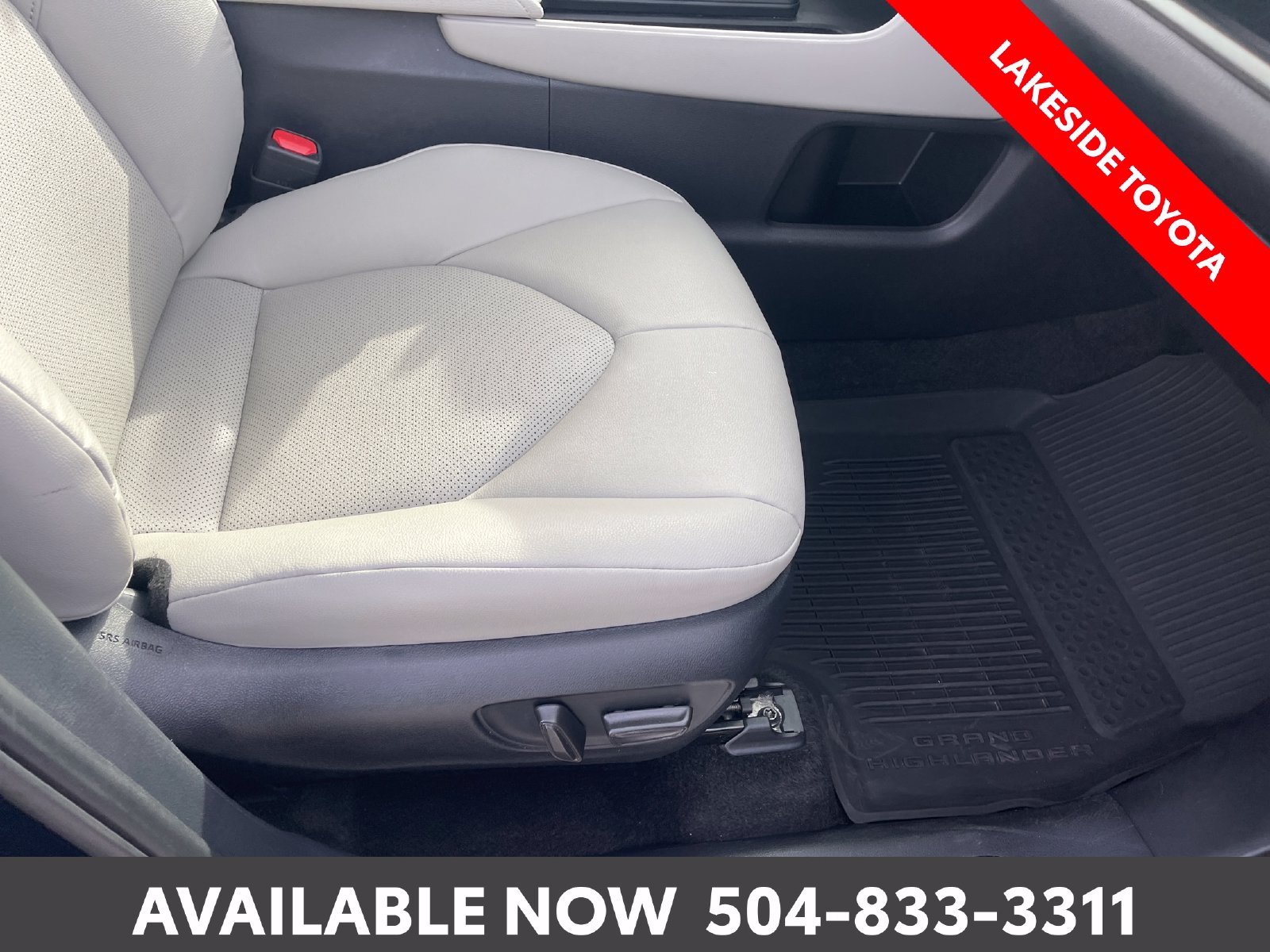 Certified Used 2025 Blue Toyota XLE image 18