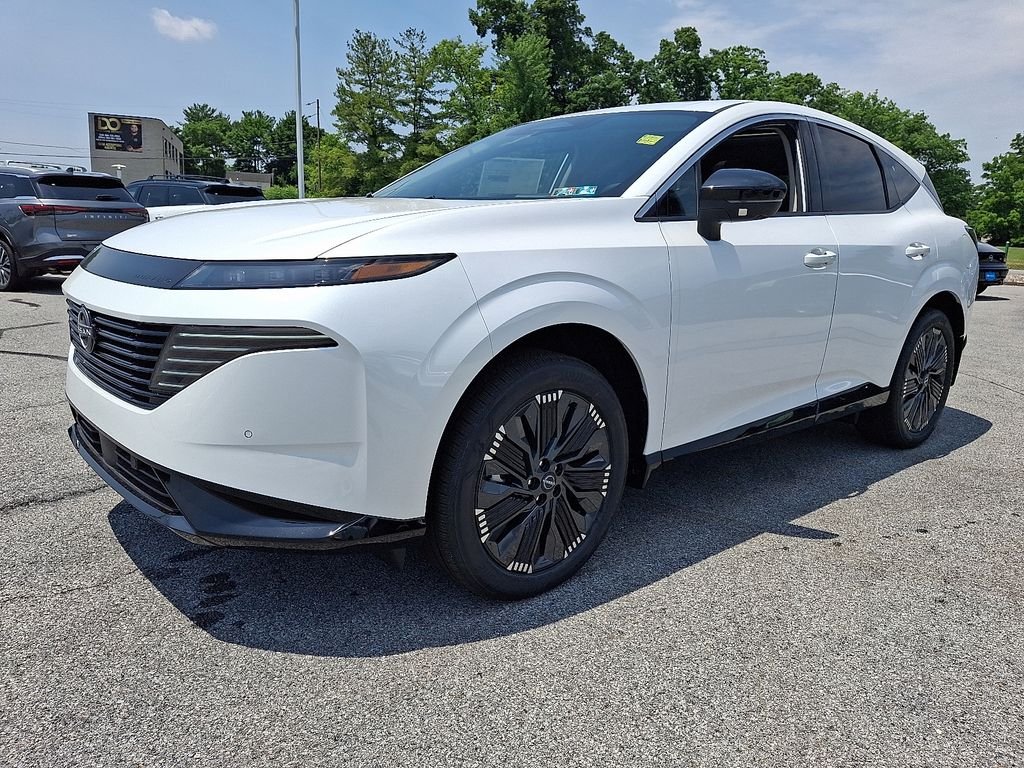 New 2026 White Nissan Platinum image 2